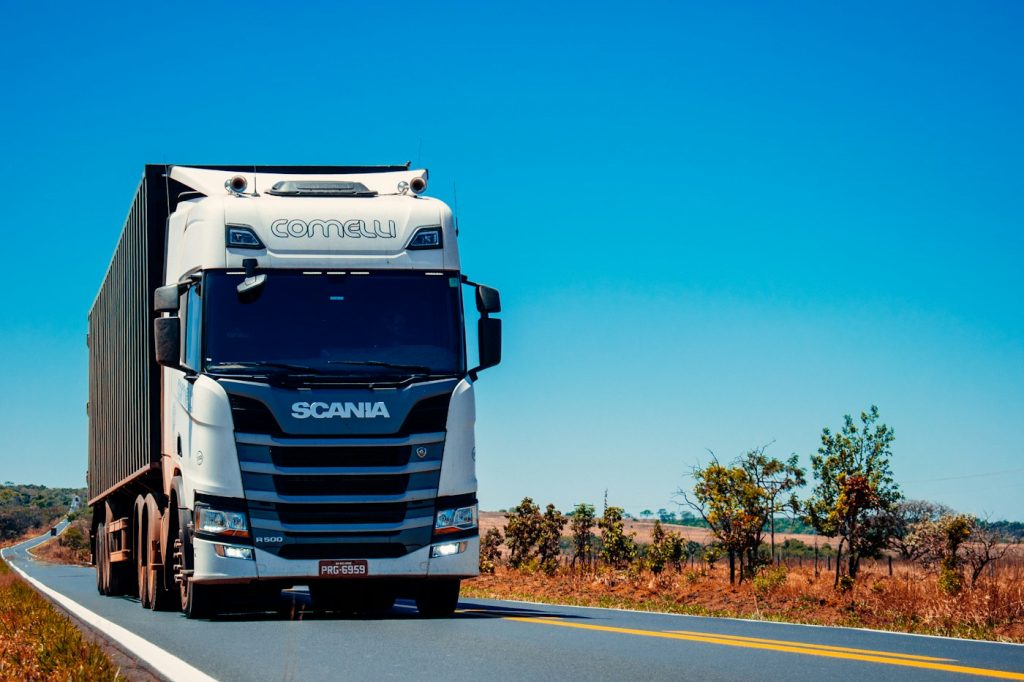 Camión de transporte de carga